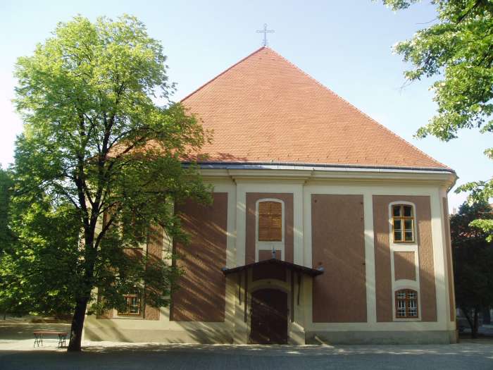 Győr, Petőfi tér 02. belső udvar: Evangélikus templom.jpg